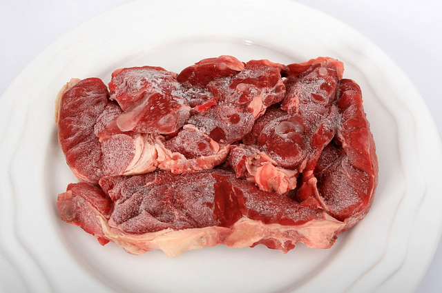 酱牛肉如何掺淀粉好吃窍门，卤牛肉配方配料表白芷