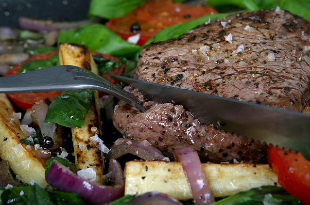 砂锅炖牛肉如何提鲜味？如何炖牛肉才味道鲜美